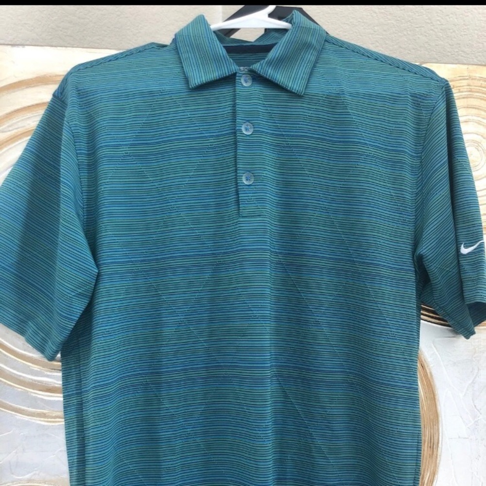 nike golf shirt